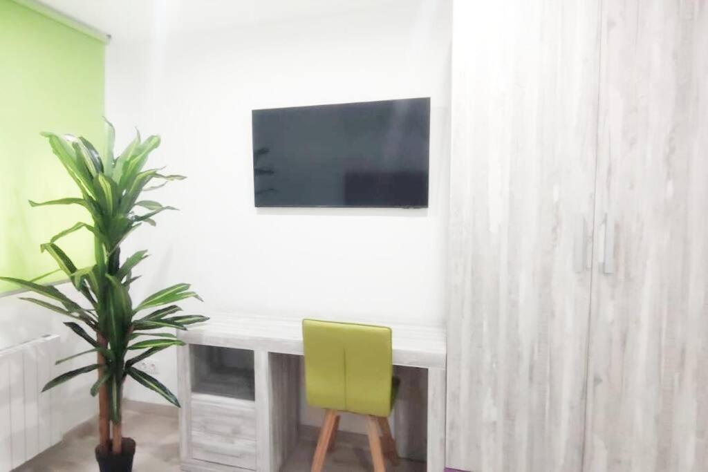 - Lujo - Parking, Maquina Arcade, Wifi Y Netflix Apartment Овиедо Екстериор снимка